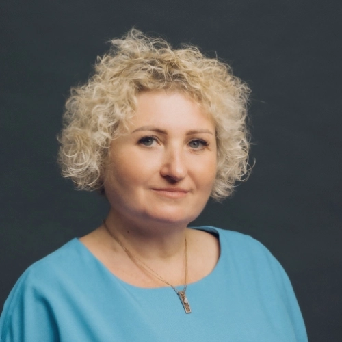 dr Agnieszka Renn-Żurek